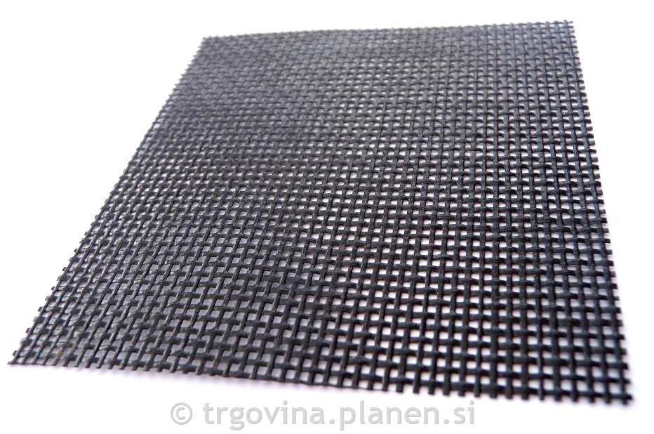 PLATNO MREŽA ČRNA 020 širine 210 cm